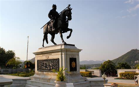 Maharana Pratap Statue, Mewar Festival. Image: flickr